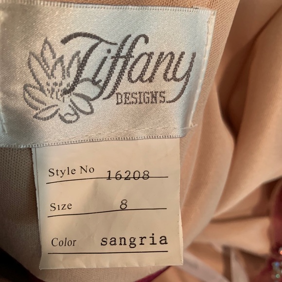 Tiffany Prom Dress - Picture 5 of 7